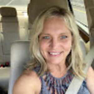 Meet your Posher, Tonia